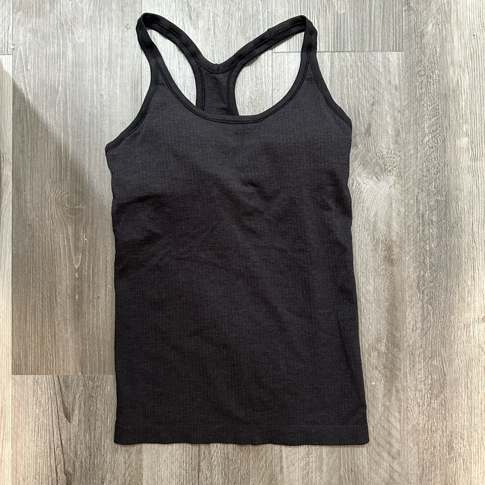 Lululemon ebb to street tank